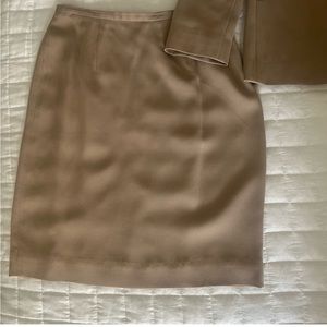 Ann Taylor skirt